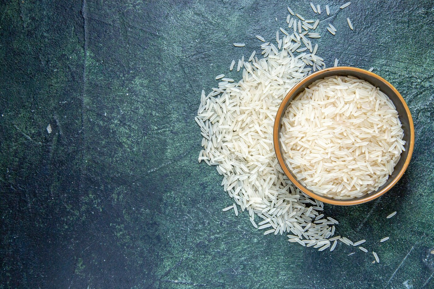 Rice grains in a bowl